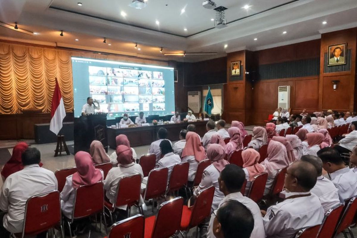 Pemkot Surabaya prioritaskan BOPDA untuk sekolah swasta membutuhkan