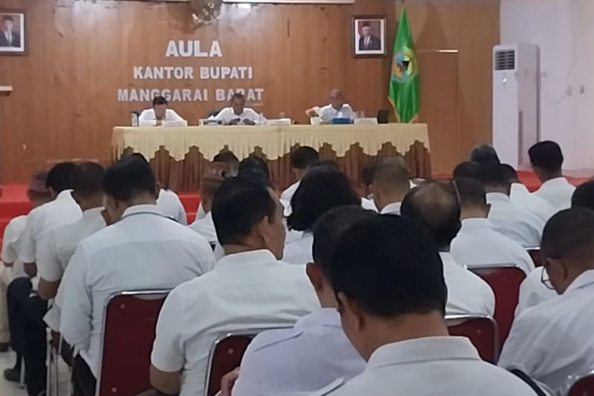 Bupati Mabar ingatkan pejabat hilangkan ego dalam bekerja