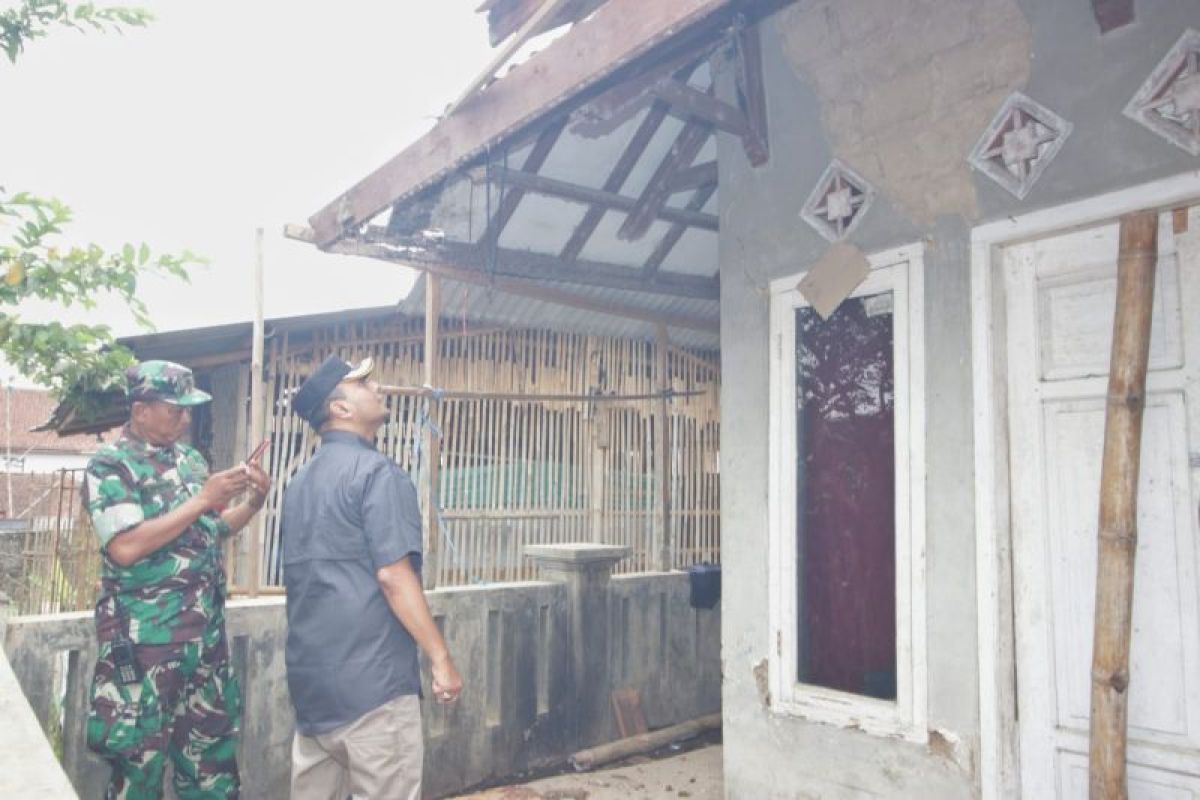 Puluhan rumah di Subang rusak akibat gempa Sumedang