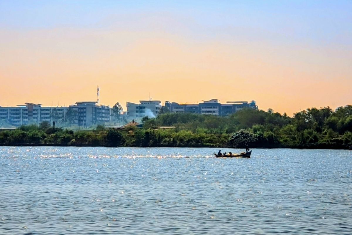 Cerah berawan, cuaca di Indonesia