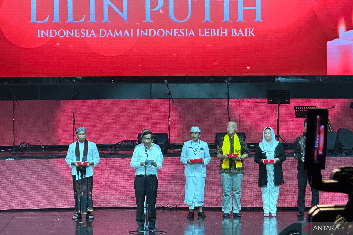 Di Konser Lilin Putih, Mahfud kenang upaya peresmian GKI Yasmin Bogor