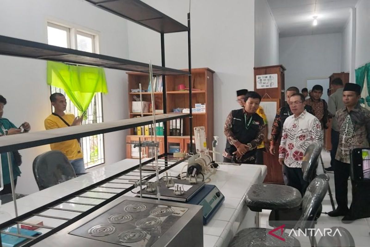 Mukomuko kirim analis laboratorium magang ke Sumatera Barat