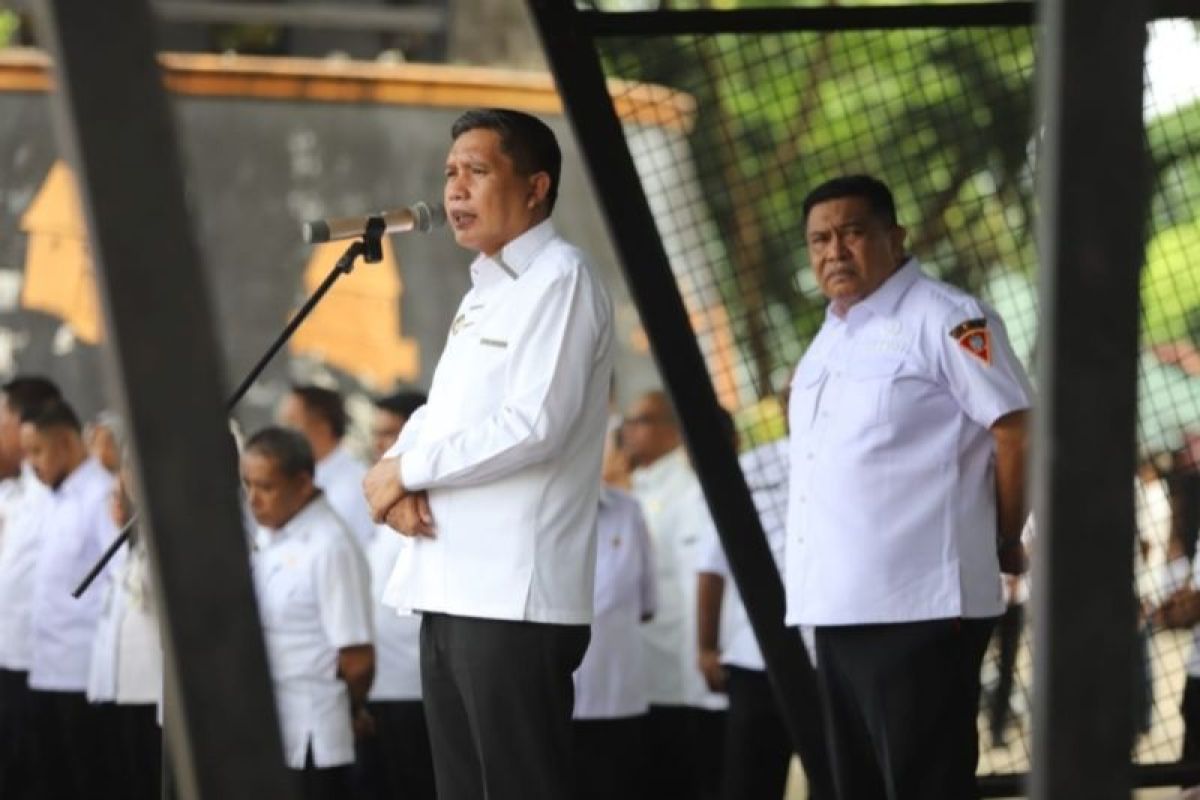 Jelang Pemilu, Pj Wali Kota Ambon ingatkan ASN bijak gunakan medsos