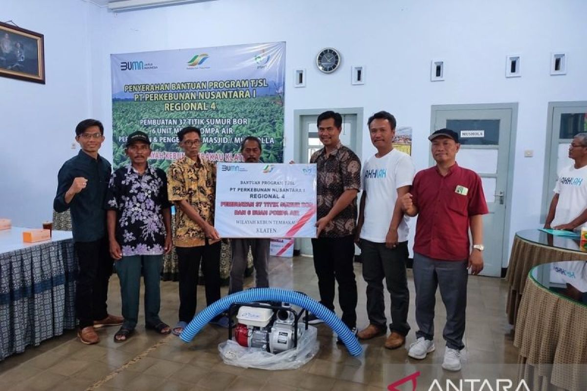 PTPN I Regional 4 salurkan bantuan sumur bor dan pompa air untuk petani Klaten