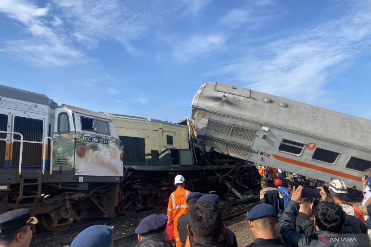 Trains collide in Bandung, West Java