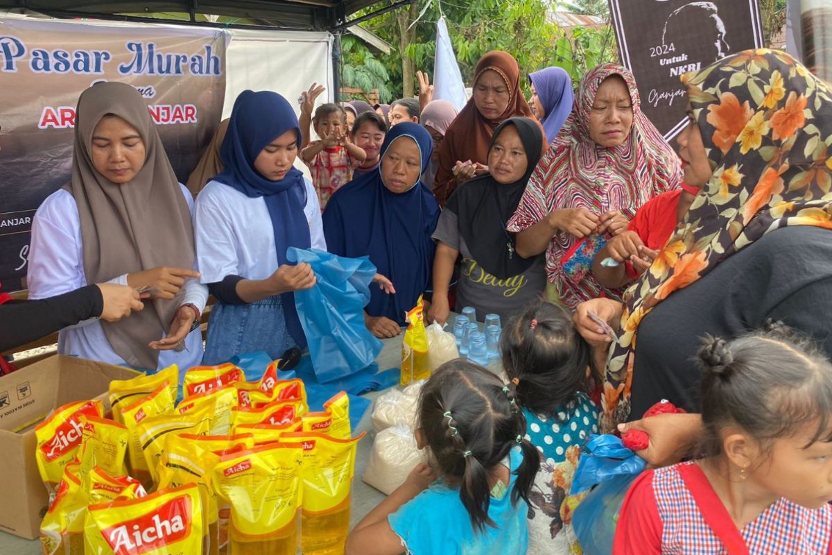 Pasar murah di Binjai, Relawan Ganjar sediakan 1.000 paket bahan pokok