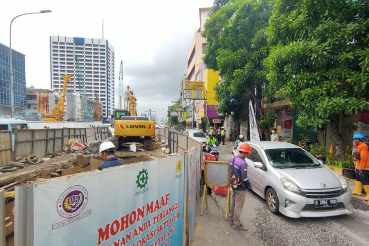 DKI rampungkan penanganan Jalan Olimo yang amblas pada hari ini juga