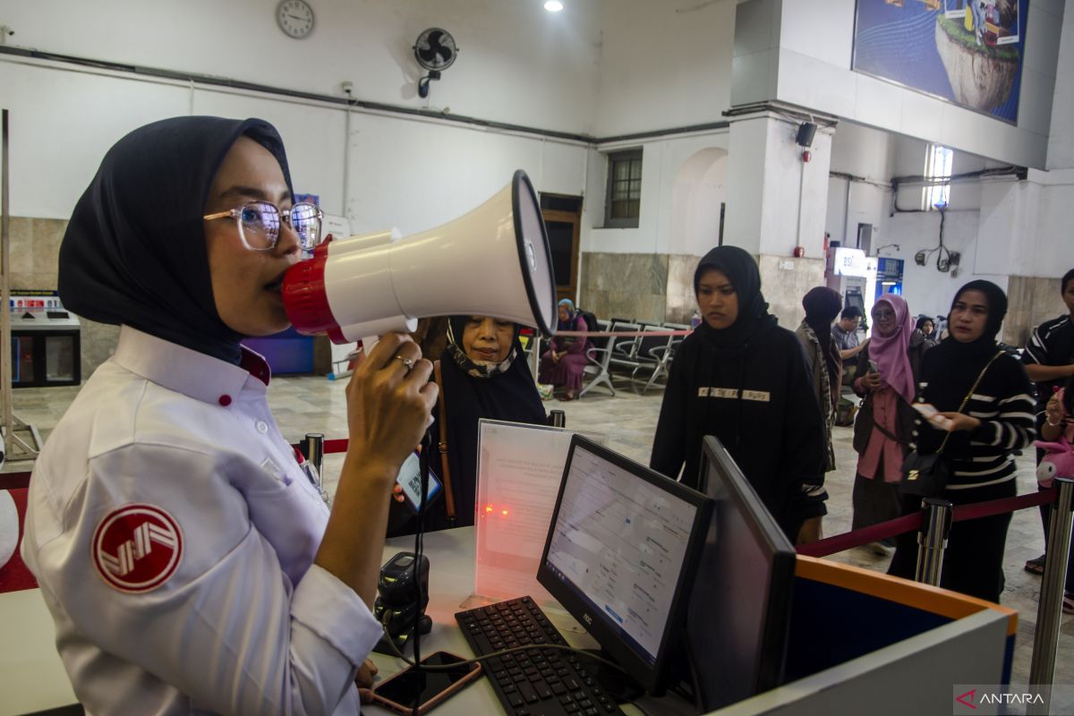 KAI Daop 1 beri kompensasi penumpang akibat kecelakaan KA di Bandung