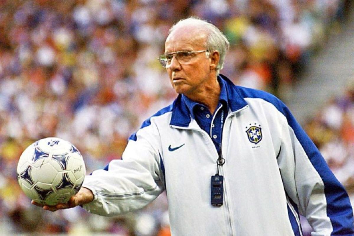 Legenda sepak bola Brazil Mario Zagallo meninggal di usia 92 tahun