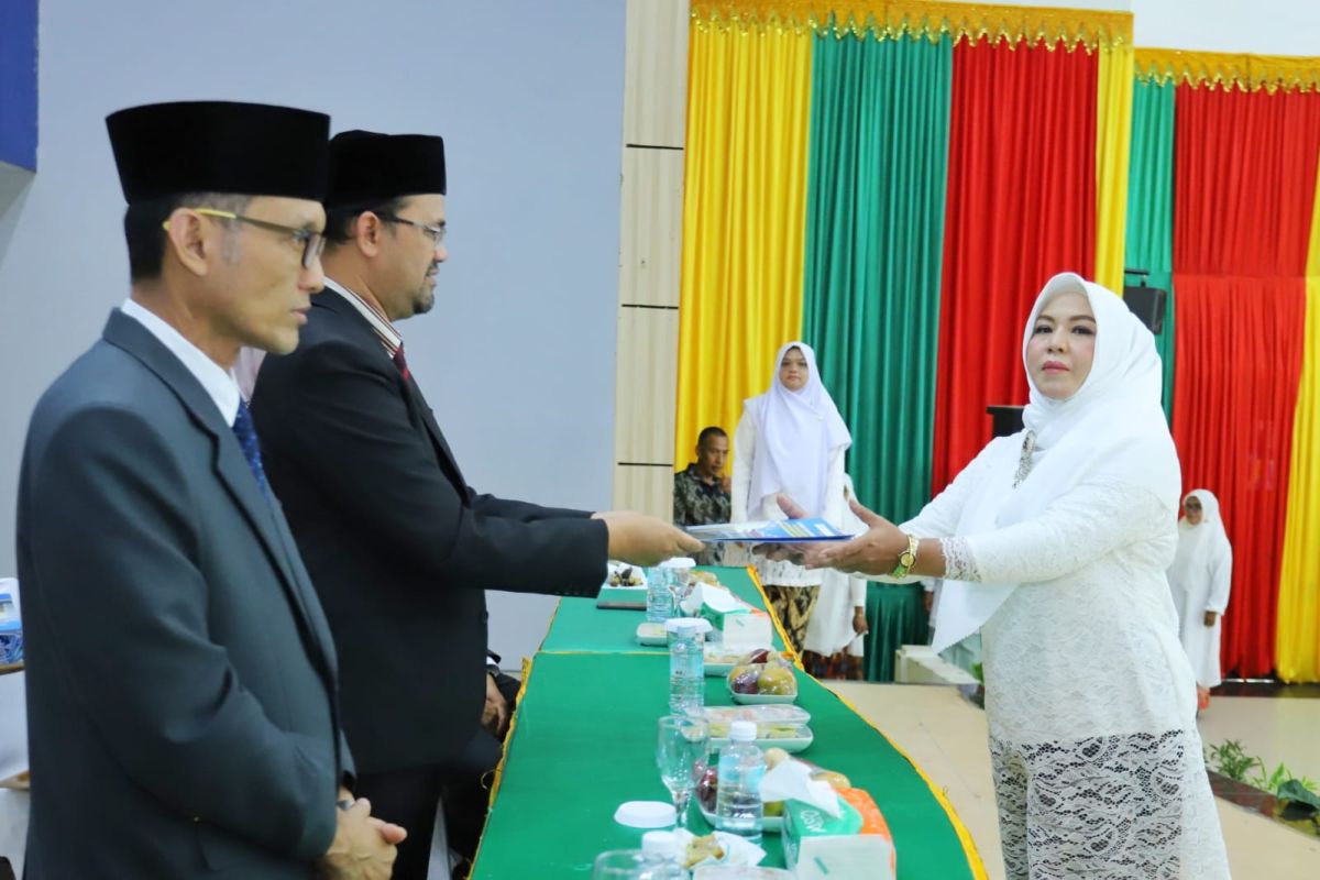 UIN Ar Raniry Banda Aceh kukuhkan 200 guru profesional PPG