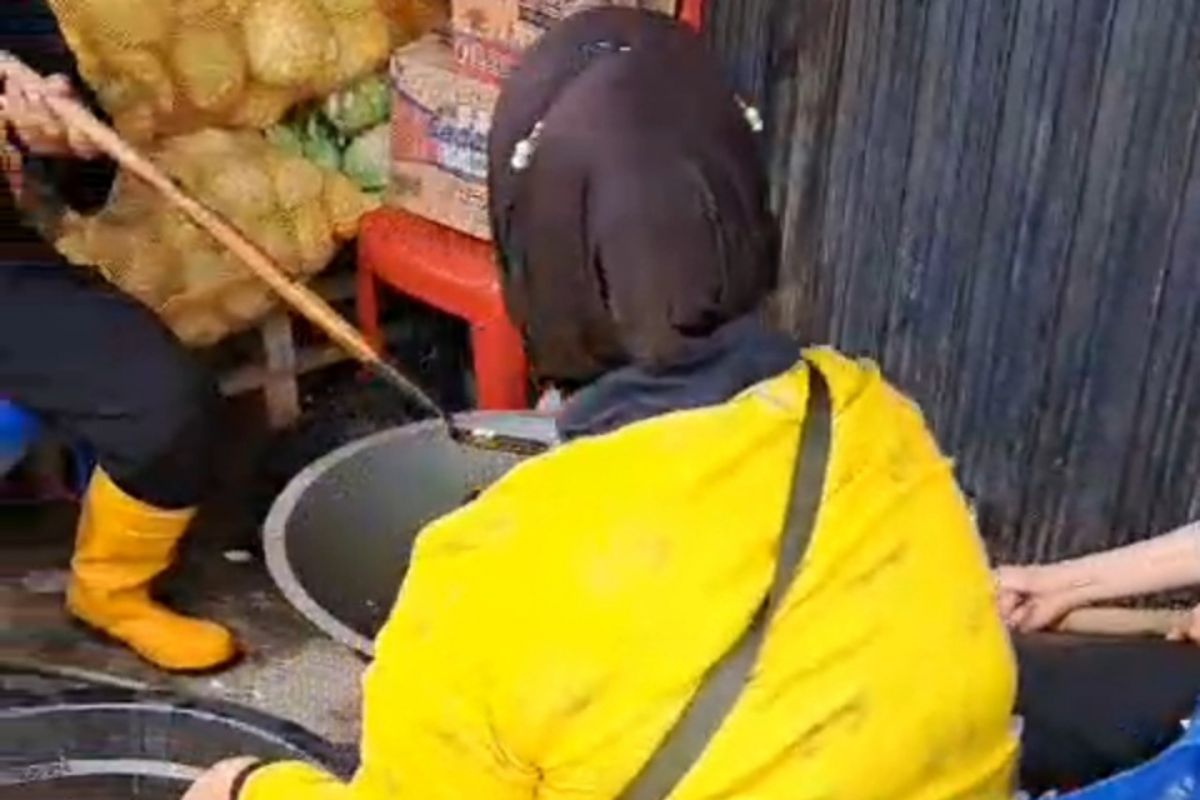 Polisi siapkan makanan korban banjir di Kerinci dan Sungai Penuh