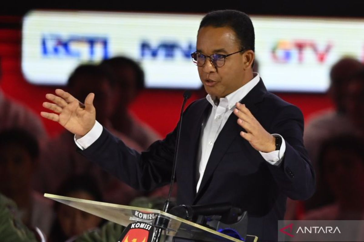 Anies berjanji melakukan diplomasi budaya dalam debat presiden ketiga