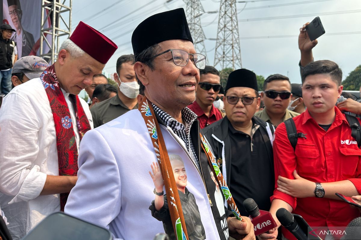 Cawapres Mahfud ucapkan boleh terima uang, tetapi saat mencoblos ikut hati nurani