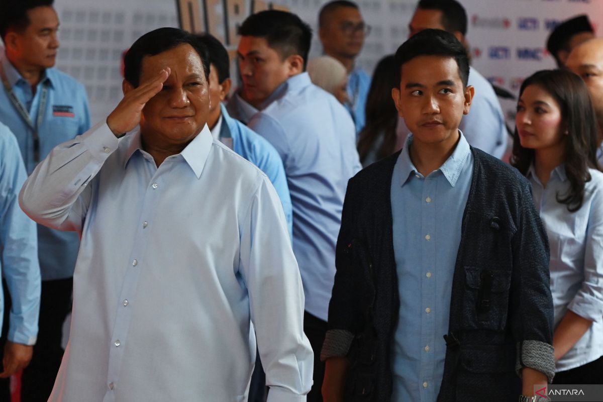 Hari ke-43 kampanye, Prabowo ke Sumatra dan Gibran di Bali