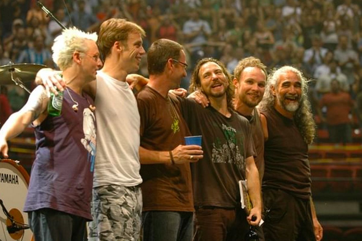 Gitaris Pearl Jam ungkap materi album baru lebih berbobot