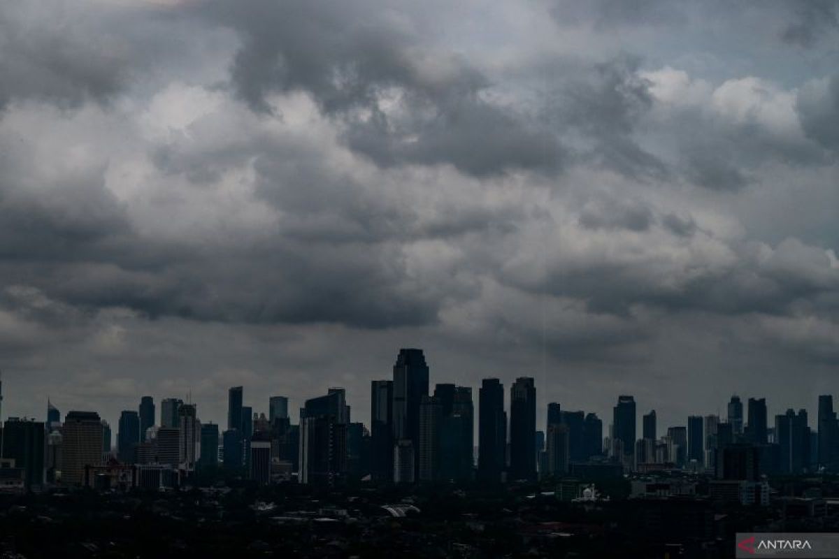 BMKG keluarkan peringatan dini cuaca buruk meliputi Jaksel dan Jaktim