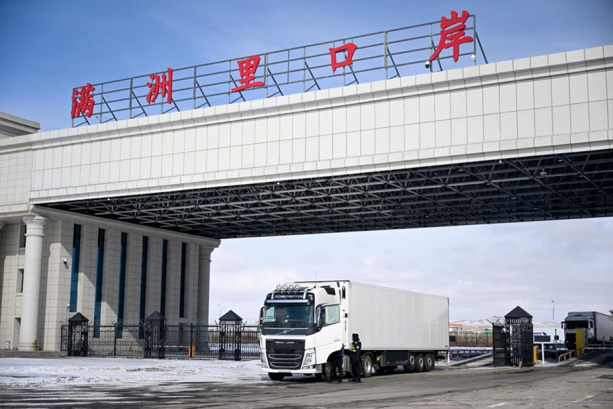 Indeks harga logistik angkutan jalan China naik pada Desember 2023