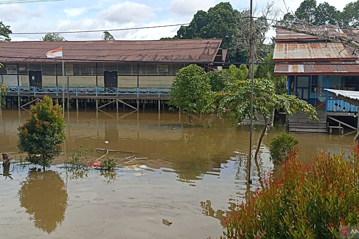 BPBD Kapuas Hulu minta warga waspada bencana banjir dan tanah longsor
