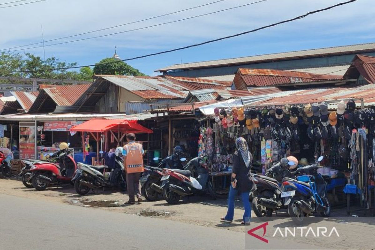 Pemkot Bengkulu sebut juru parkir tidak miliki karcis ilegal