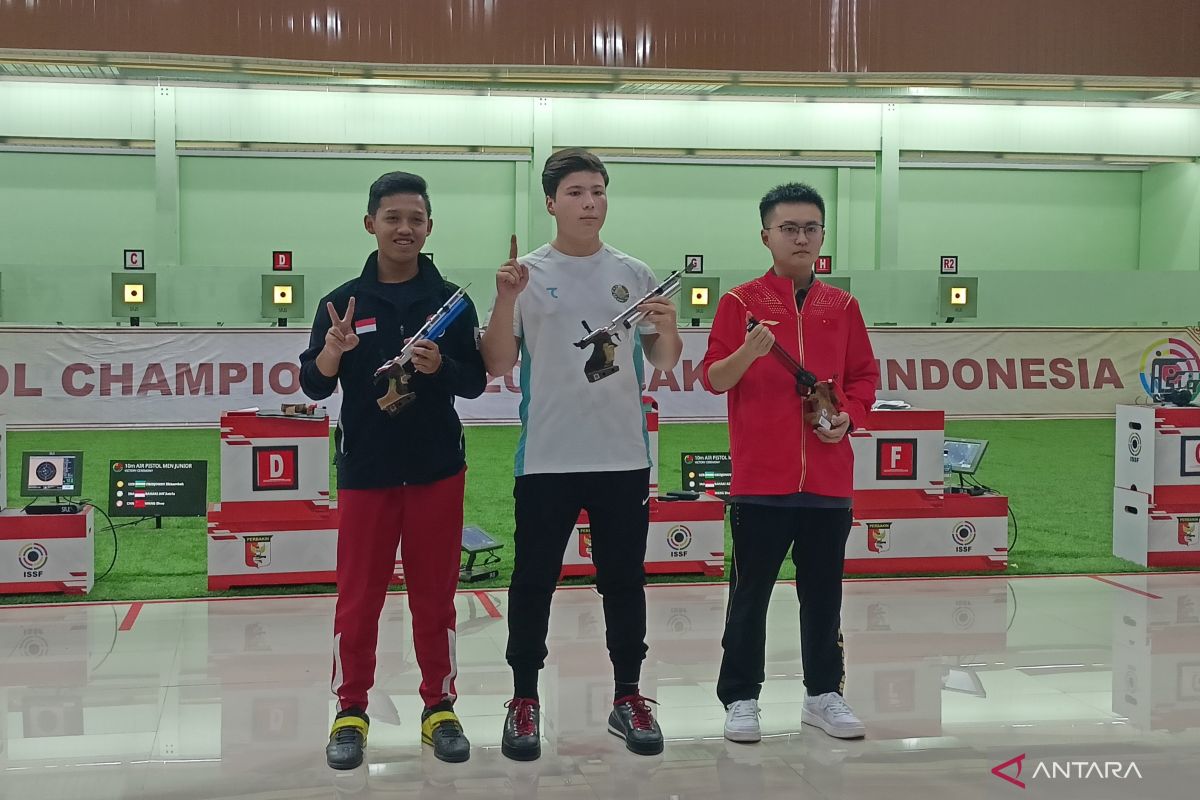 Alif Satria Bahari raih perak di Asian Riffle/Pistol Championship