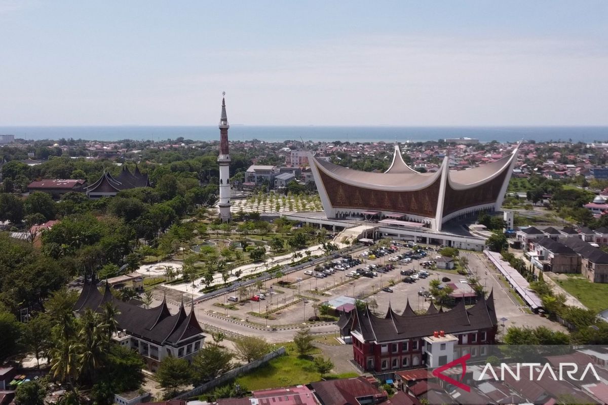 Padang siapkan 26 agenda wisata sepanjang 2024