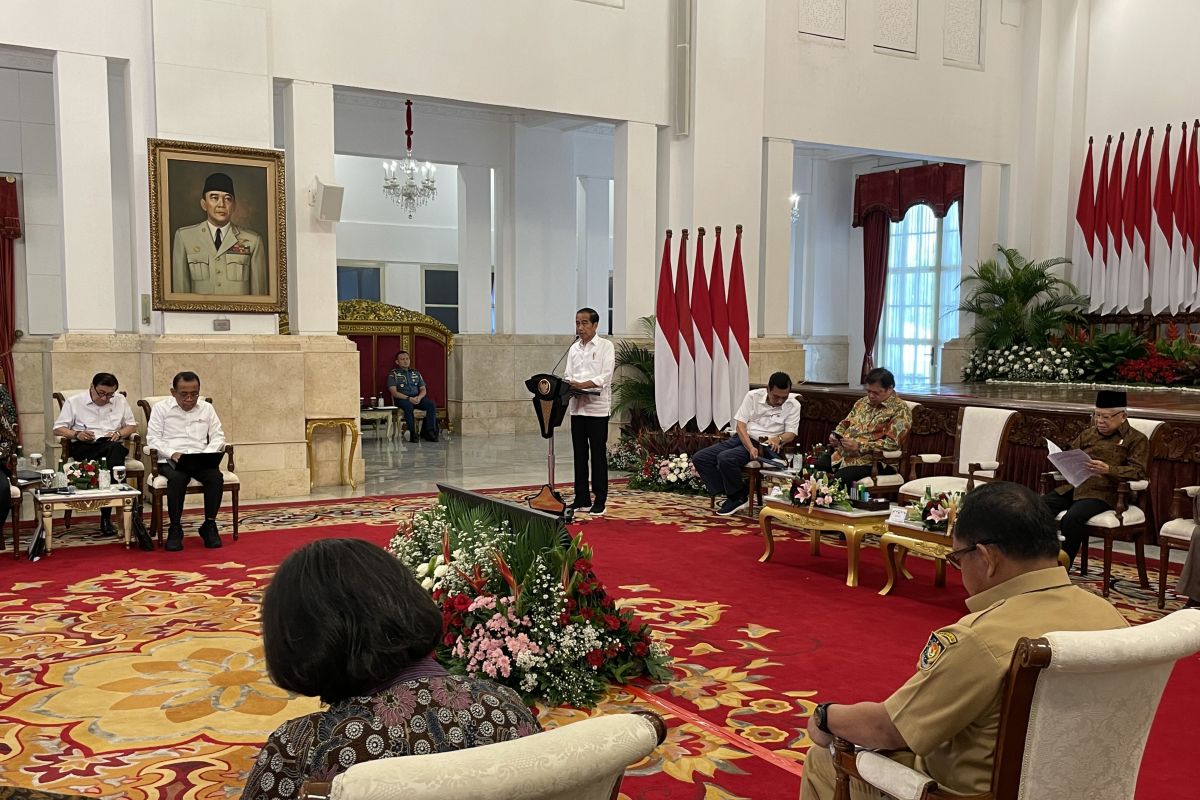 Jokowi tekankan pemborosan belanja infrastruktur digital harus dicegah