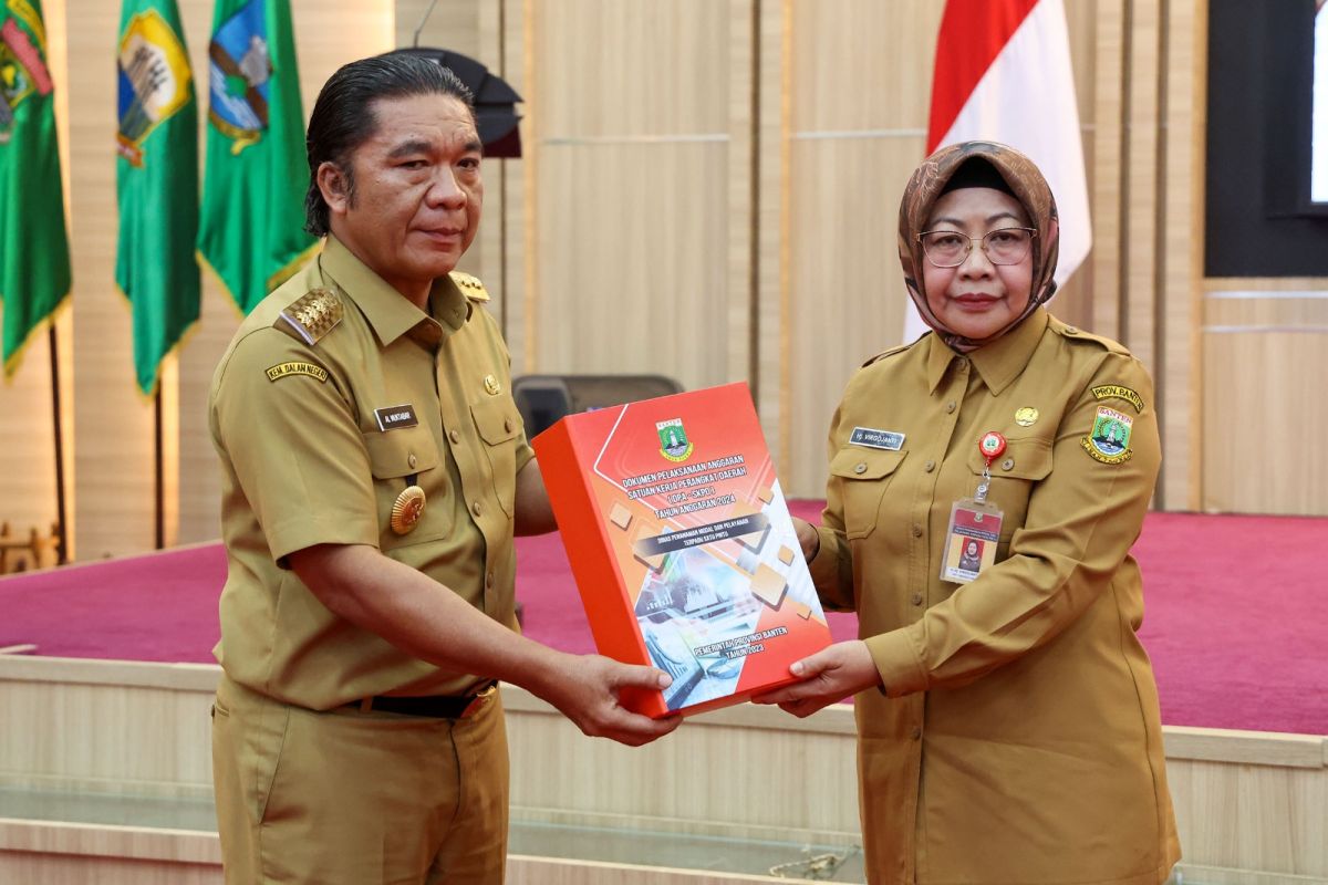 Pj Gubernur Banten Al Muktabar tekankan percepatan pelaksanaan APBD 2024