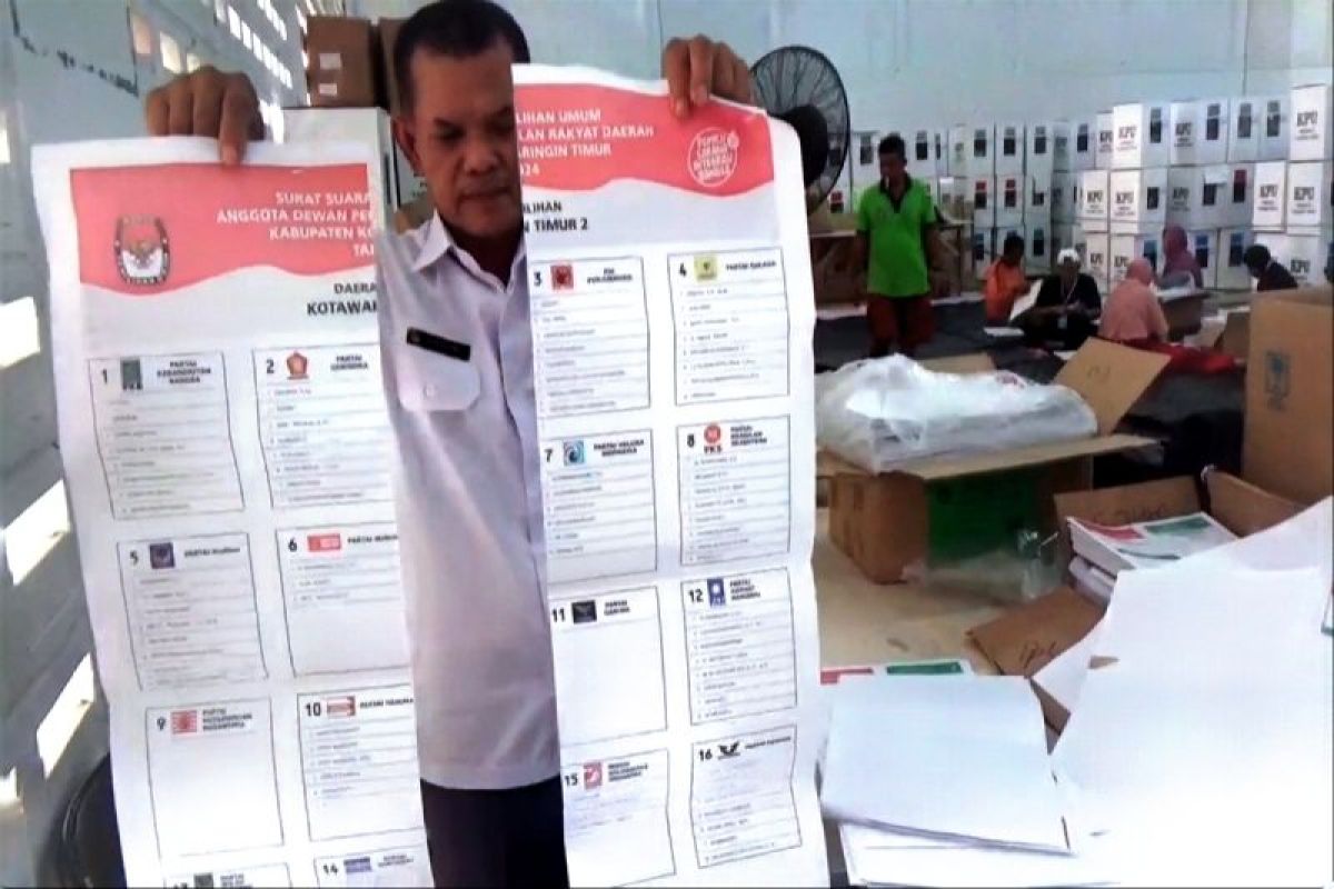 KPU Kotim temukan surat suara rusak