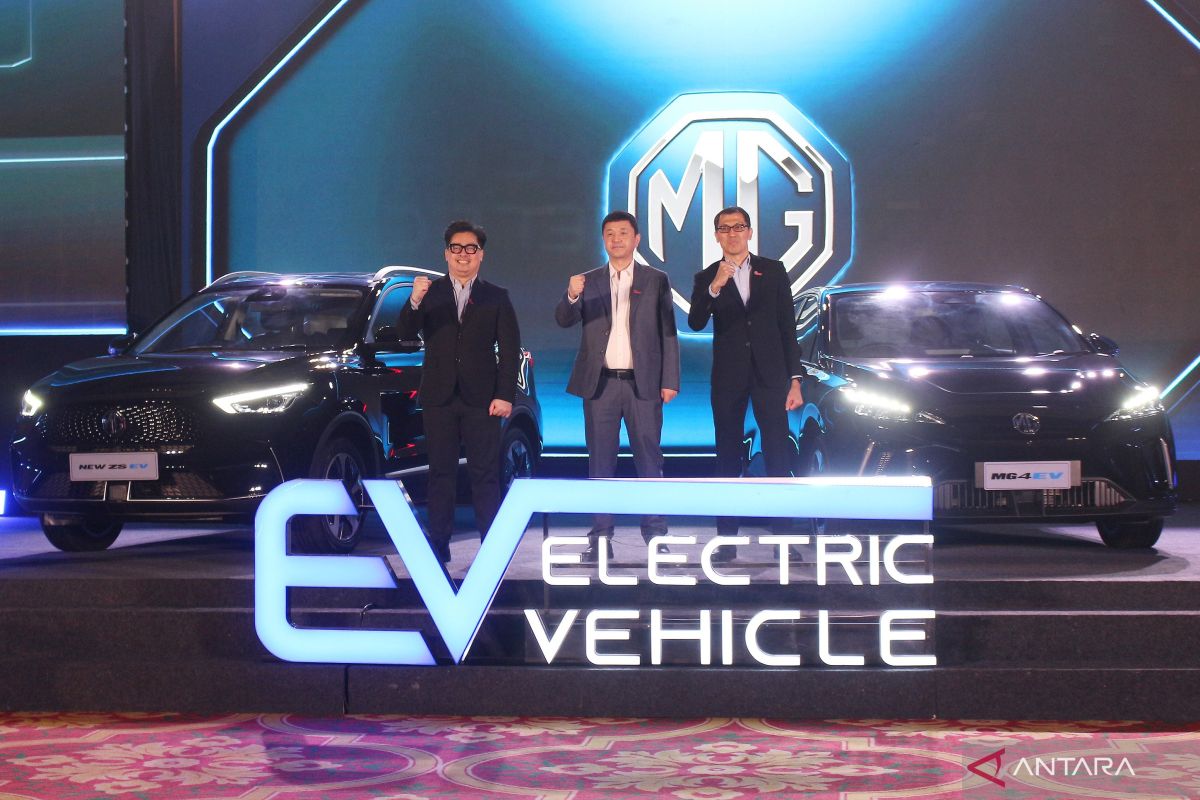 Harga jual MG 4EV dan New ZS EV produksi lokal