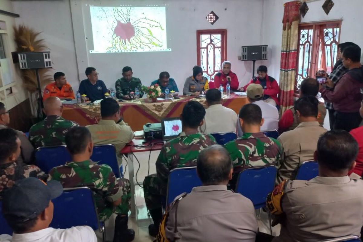 Pemkab Agam bersama TNI-Polri & PVMBG rapat darurat Gunung Marapi