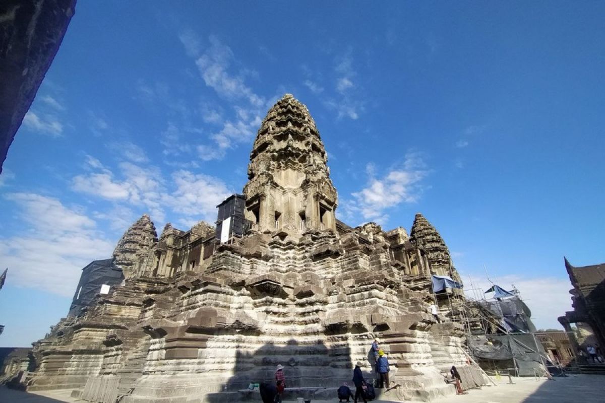 Restorasi platform menara Bakan Angkor Wat di Kamboja rampung