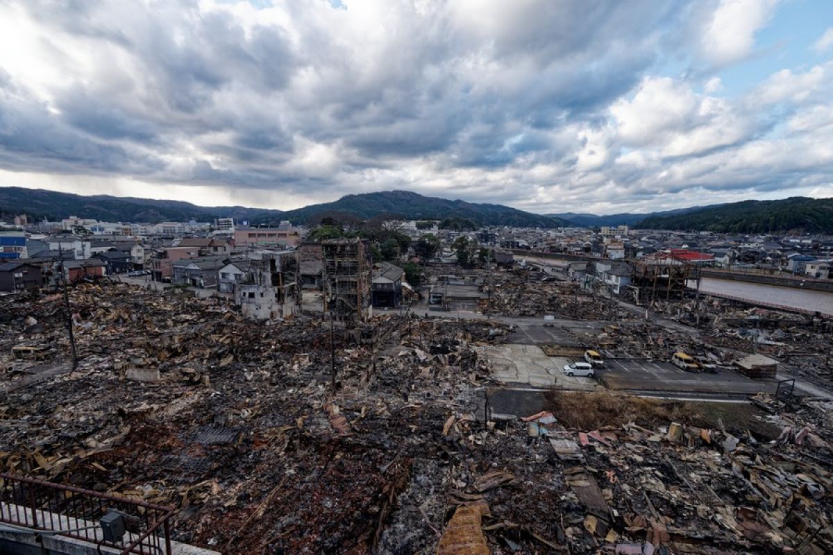 Korban tewas gempa di Prefektur Ishikawa, Jepang, tembus 200 orang