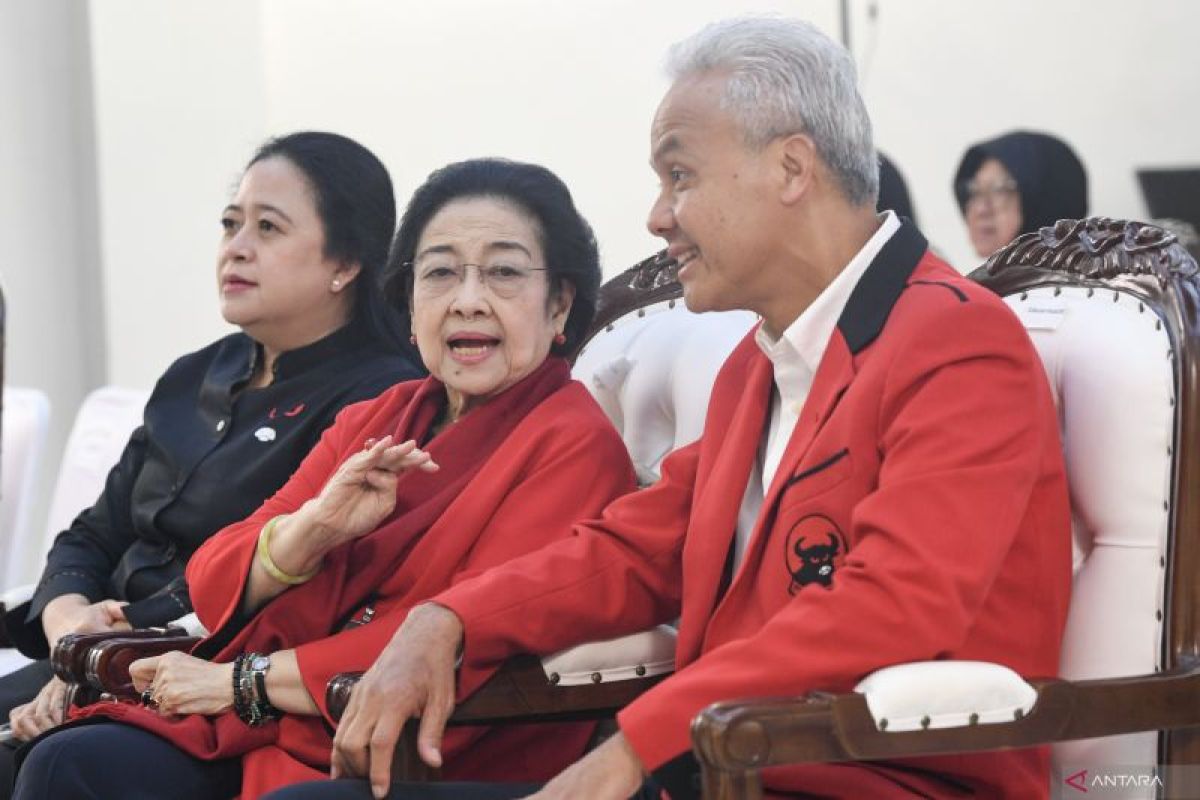 Ganjar doakan Megawati HUT ke-77 , semoga sehat dan bahagia selalu