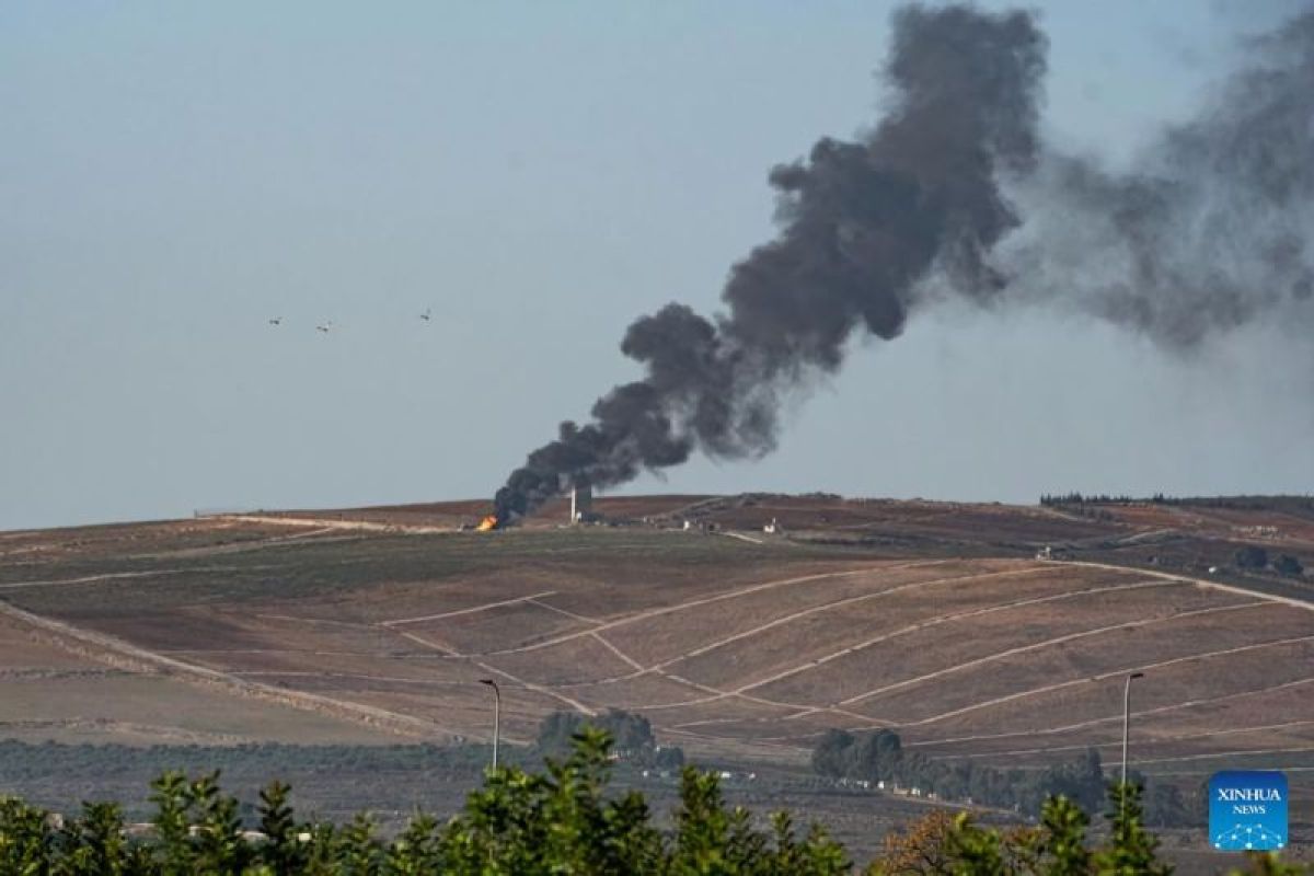 Militer Israel serang sasaran Hizbullah di Lebanon selatan