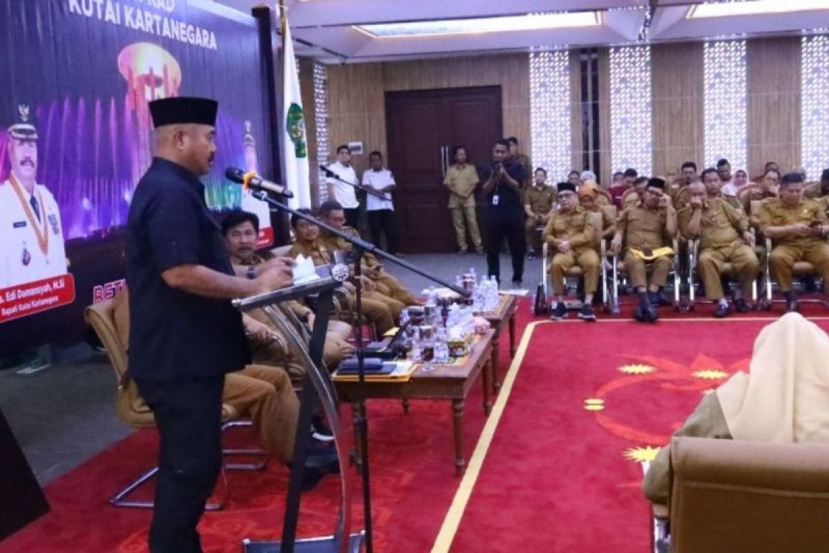 Bupati Kukar ajak OPD optimalkan pajak meski  PAD tercapai Rp831 miliar