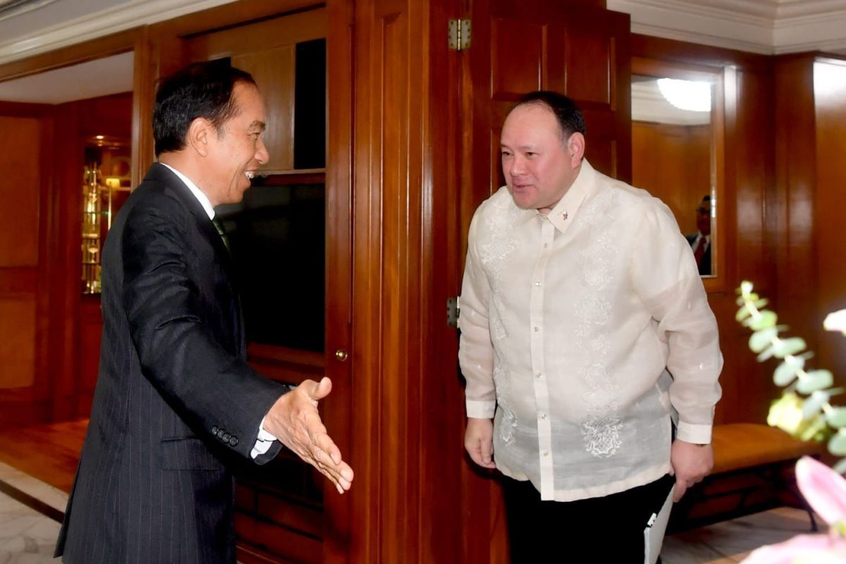 Jokowi lauds the Philippines' trust in Indonesian weapon products