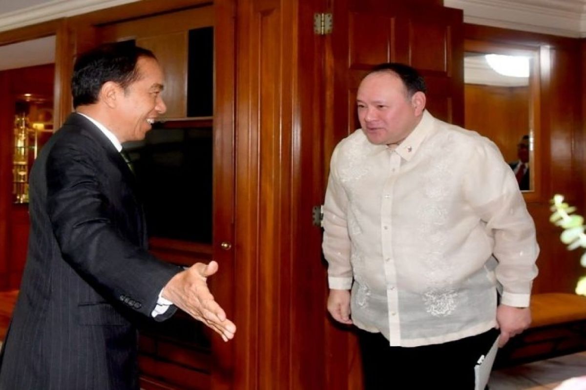 Jokowi lauds the Philippines' trust in Indonesian weapon products