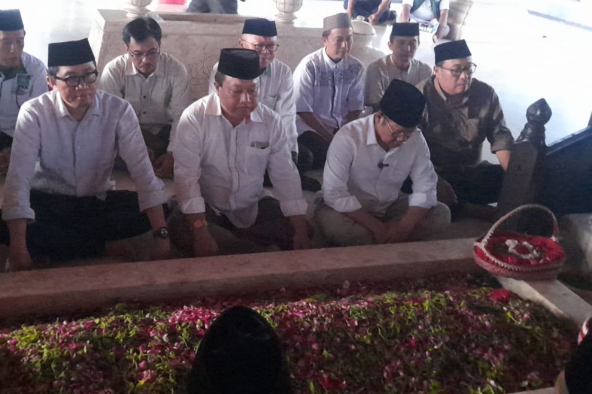 Cawapres Muhaimin ziarah ke makam Bung Karno