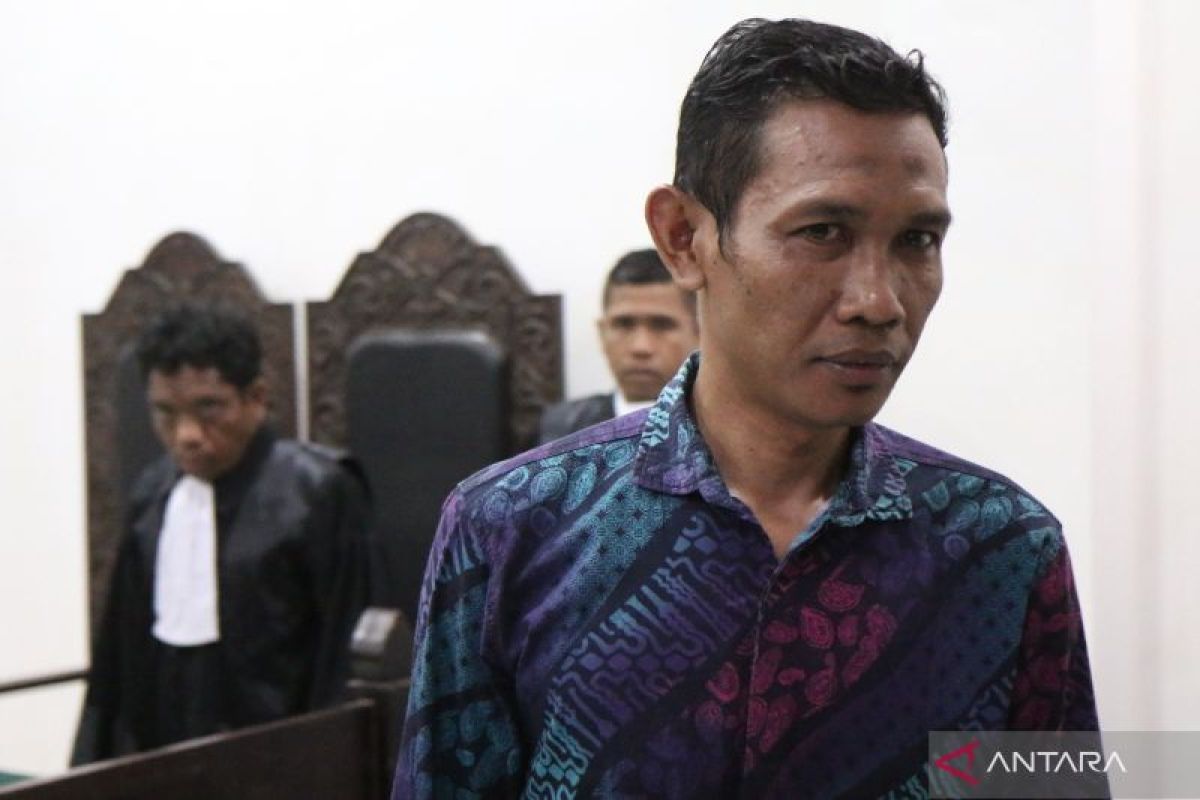 Gara-gara pangkas uang reses, Mantan Bendahara Setwan Lombok Timur divonis tiga tahun penjara