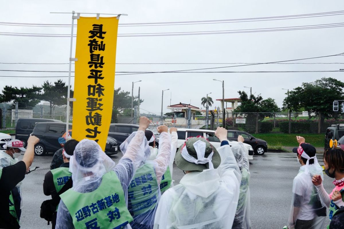 Jepang mulai relokasi pangkalan AS di Okinawa meski ditentang warga