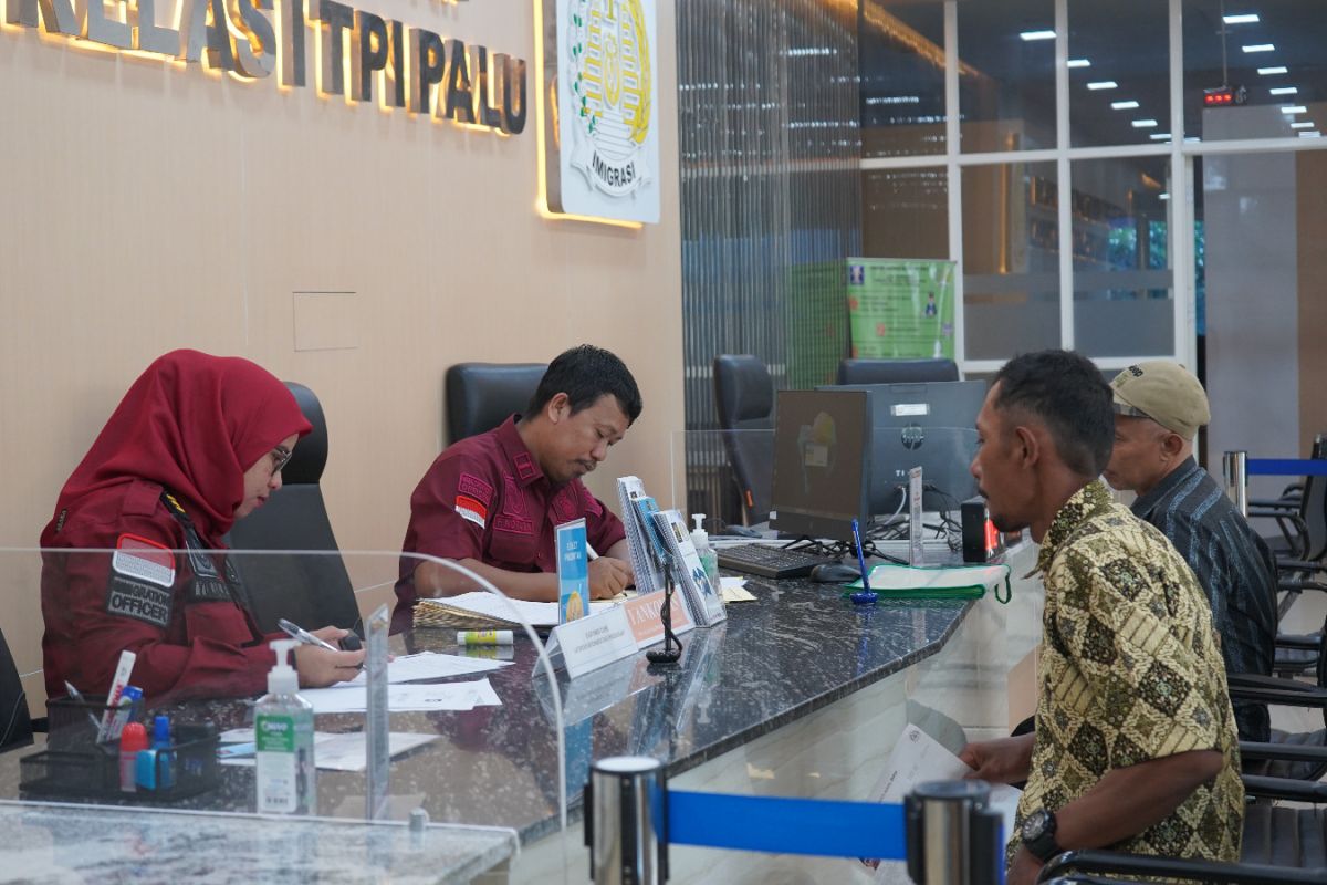 Kemenkumham-Sulteng ajak warga manfaatkan layanan paspor simpatik