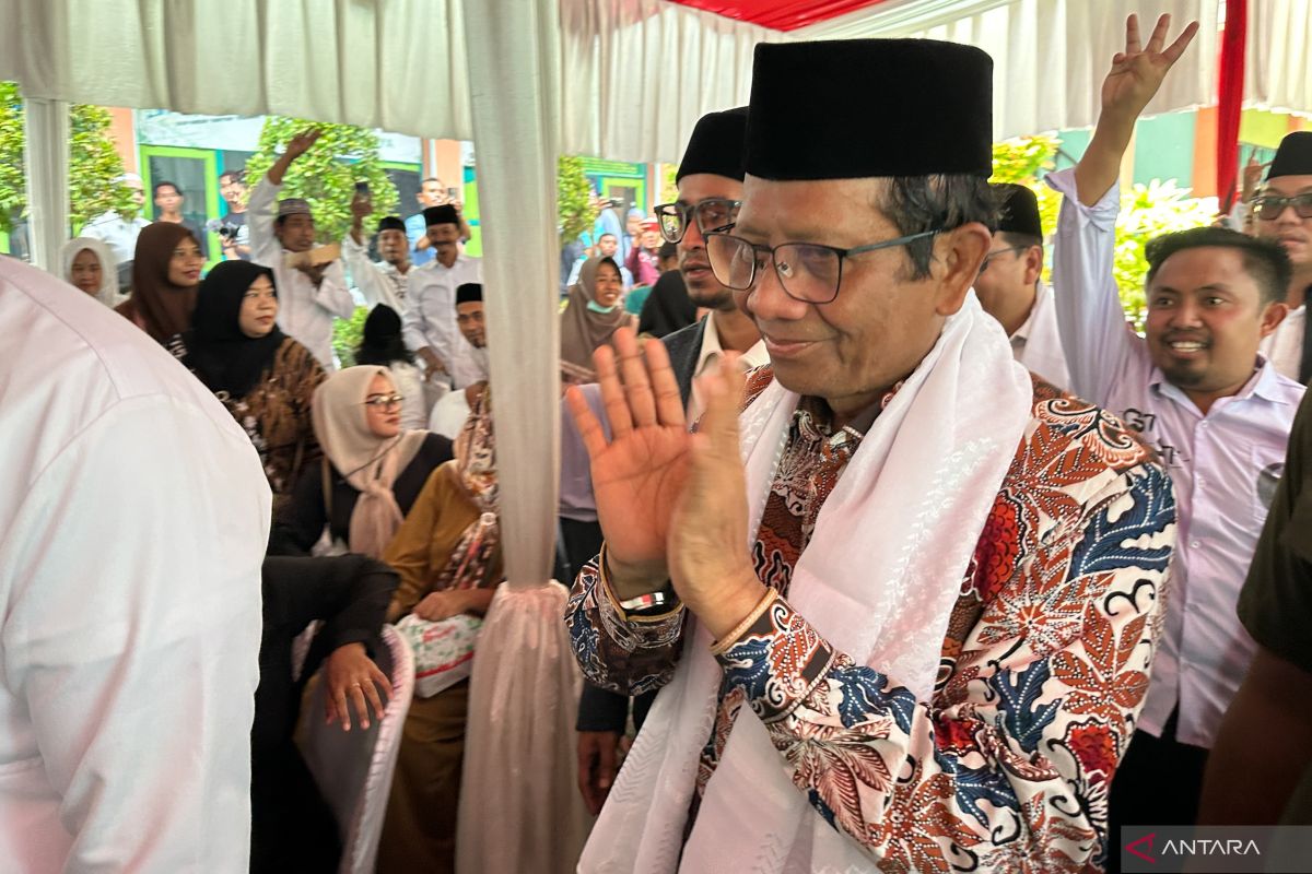 Mahfud janji subsidi biaya tes bahasa untuk kuliah di luar negeri