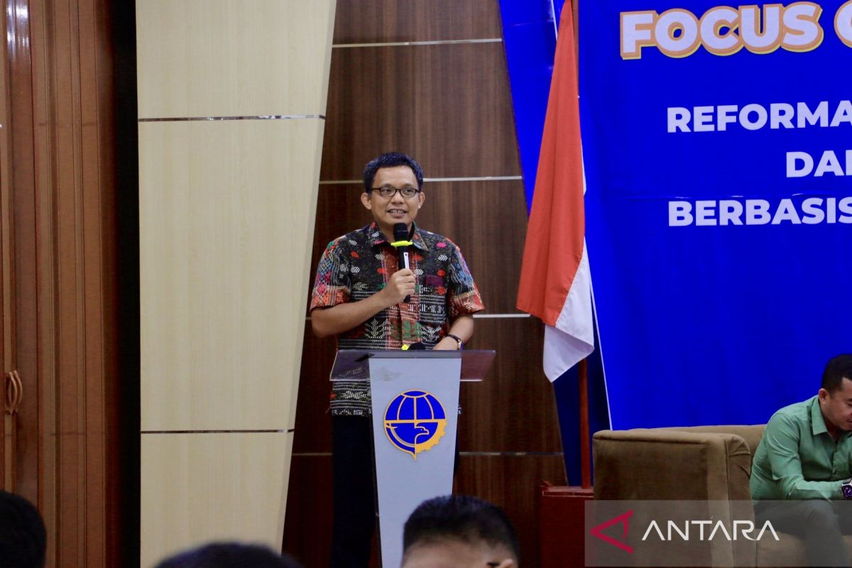 Kementerian ESDM ingatkan jual batu bara di Kalimantan taat aturan
