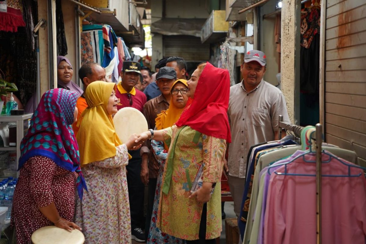 Pasar Genuk bakal ditata ulang