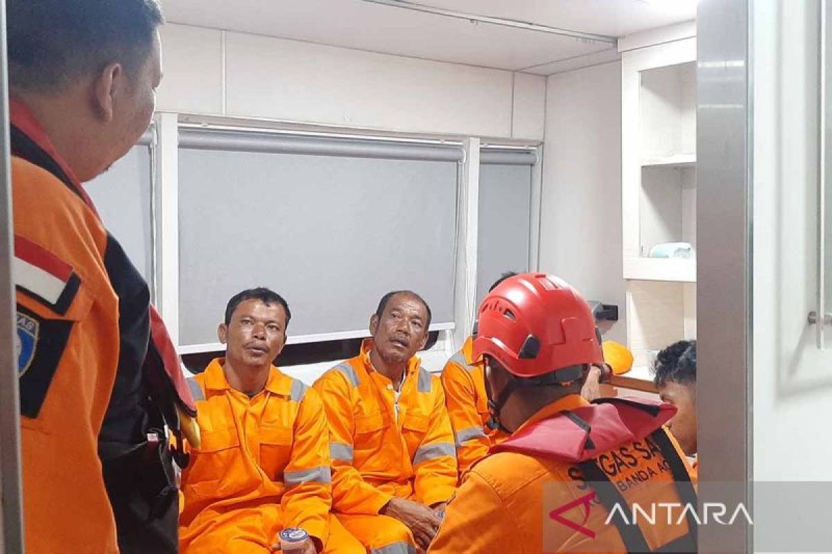 Basarnas evakuasi tiga nelayan Aceh diselamatkan kapal tanker