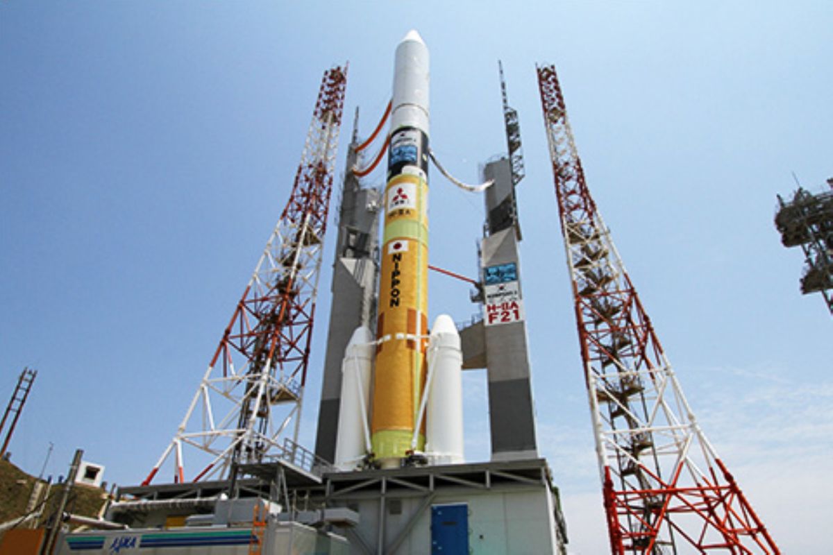 Jepang berhasil luncurkan satelit dilengkapi optik untuk kumpulkan informasi