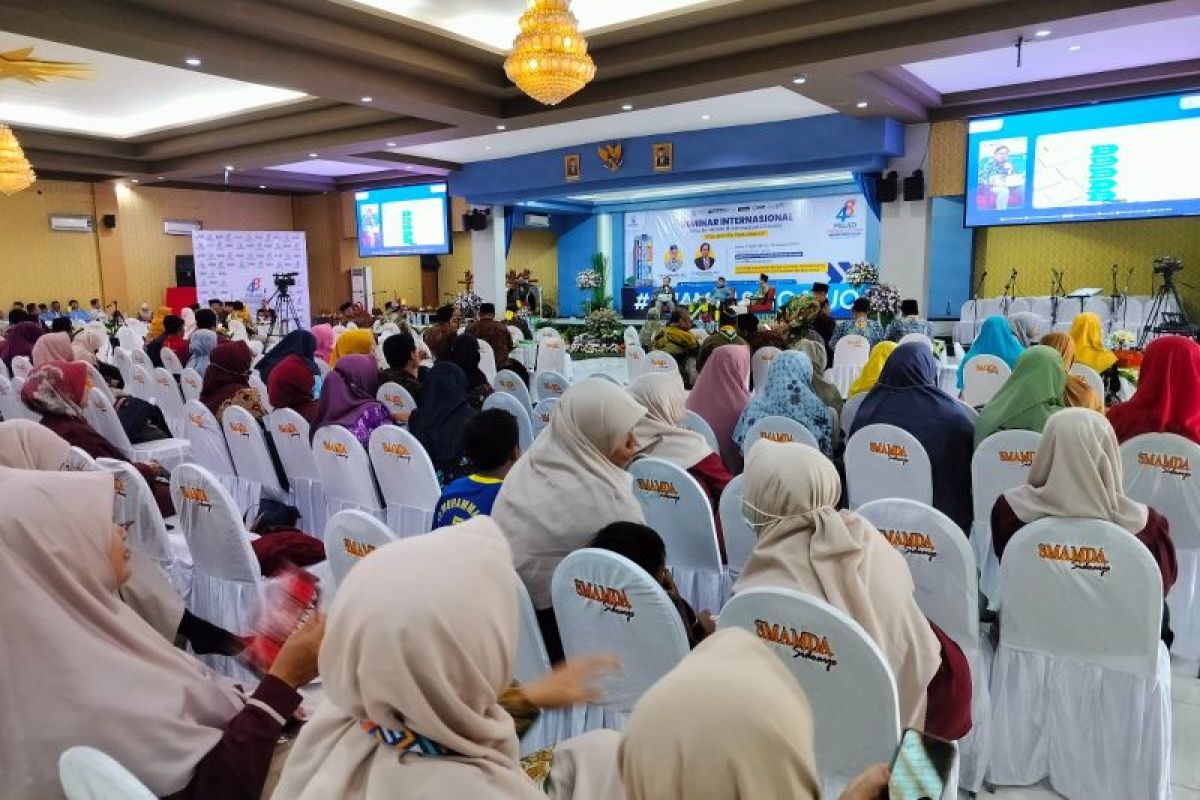 SMA Muhammadiyah 2 Sidoarjo luncurkan buku 