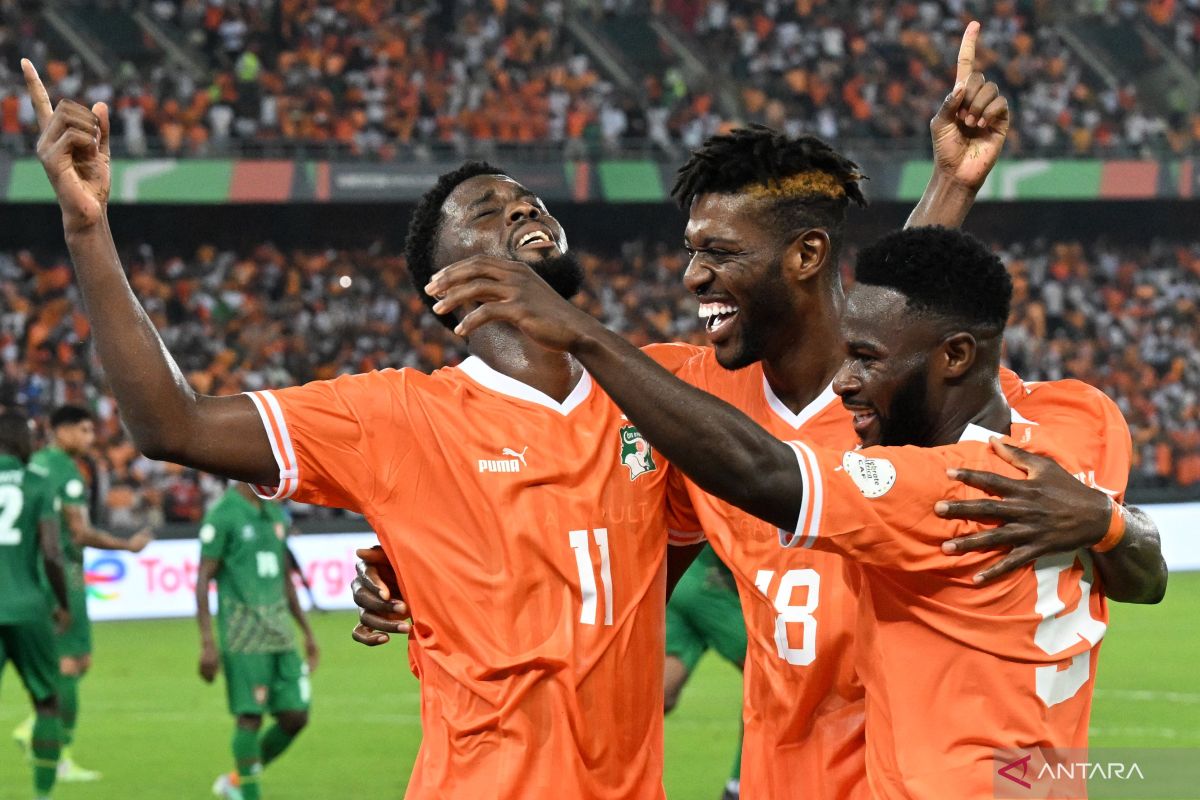 Pantai Gading buka Piala Afrika dengan kemenangan 2-0 atas Guinea