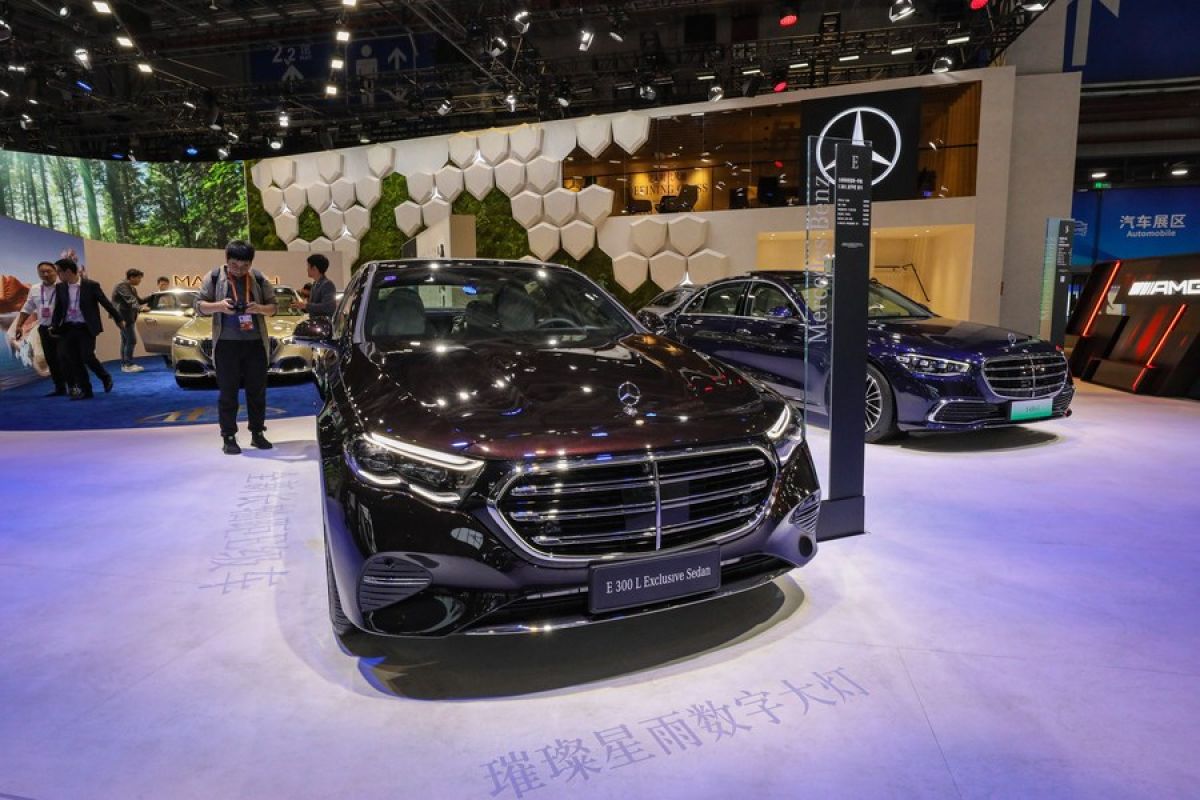 Mercedes-Benz catat pertumbuhan penjualan NEV di China pada 2023