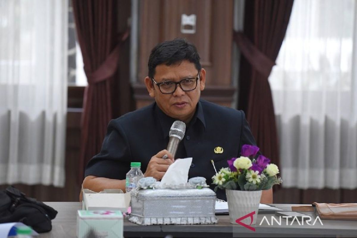Pj Wali Kota minta KPU Kota Sukabumi menjaga tren sukses penyelenggaraan pemilu